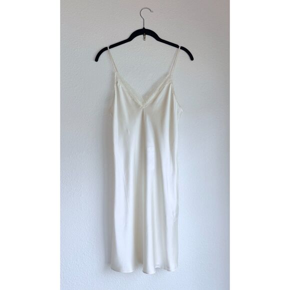 NWT Etam Milky Washable Silk Lace Detail Slip Chemise Nightie in Pearl Size S - Picture 6 of 14